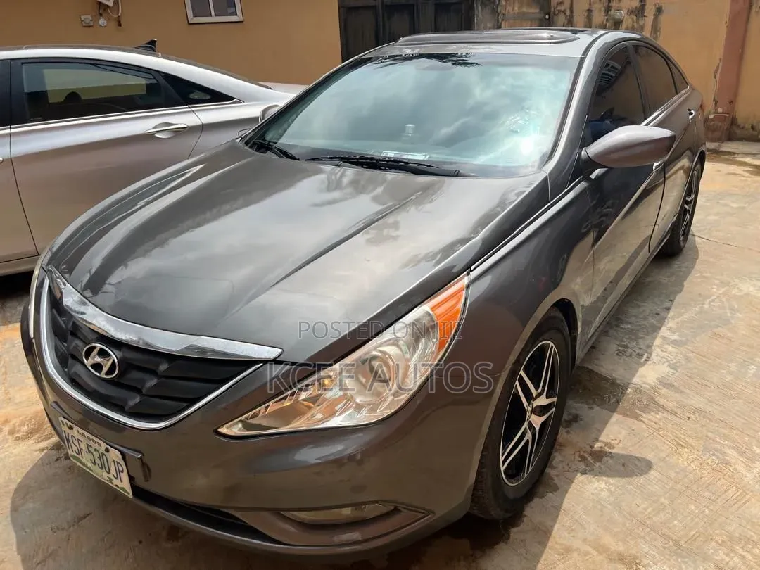 Hyundai Sonata 2013 Gray