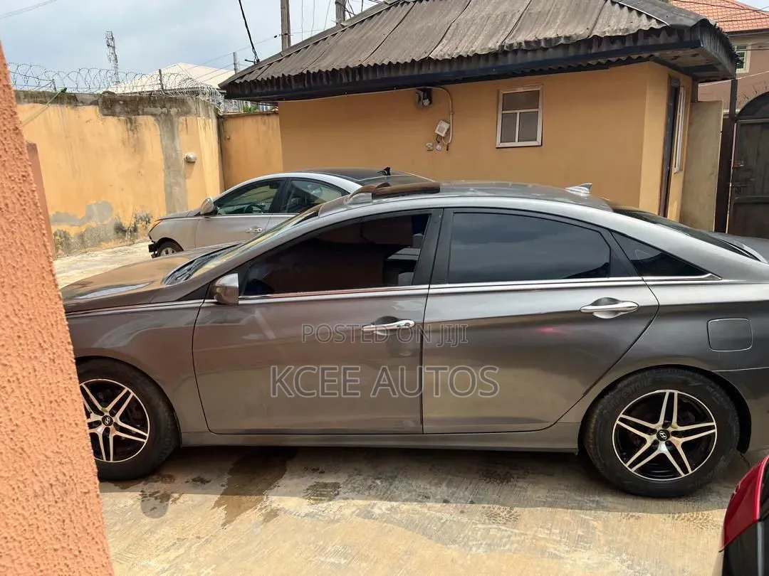 Hyundai Sonata 2013 Gray