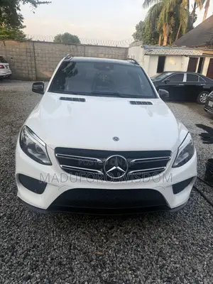 Mercedes-Benz GLE-Class GLE 400 4MATIC 2018 White