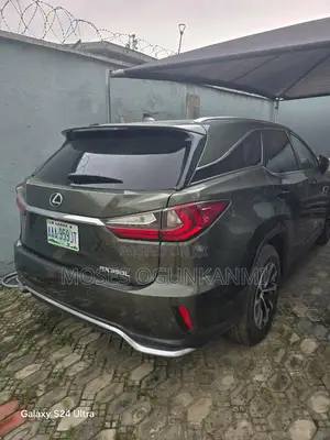 Lexus RX 350L 2WD 2020 Green