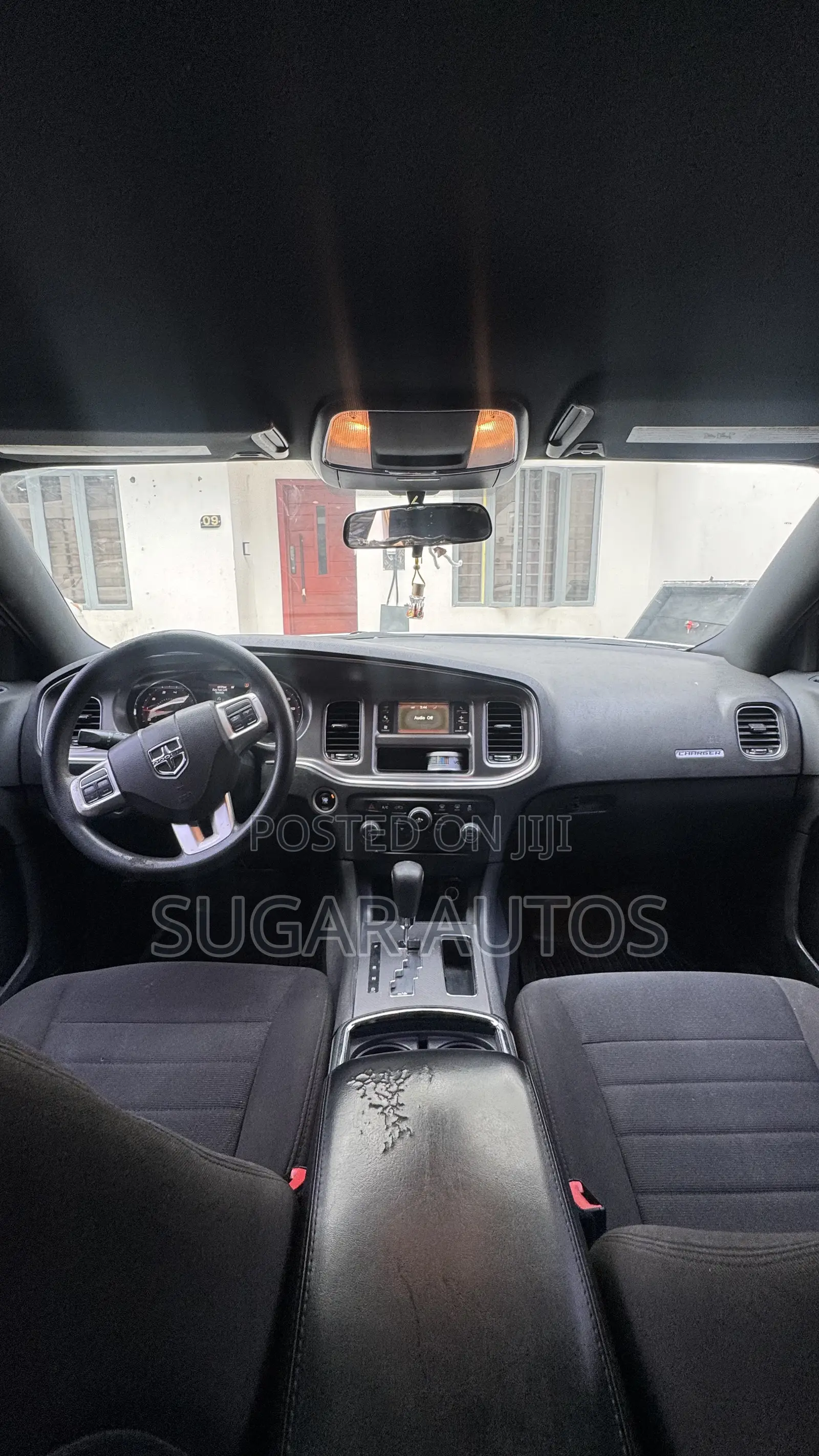 Dodge Charger SE 2013 White