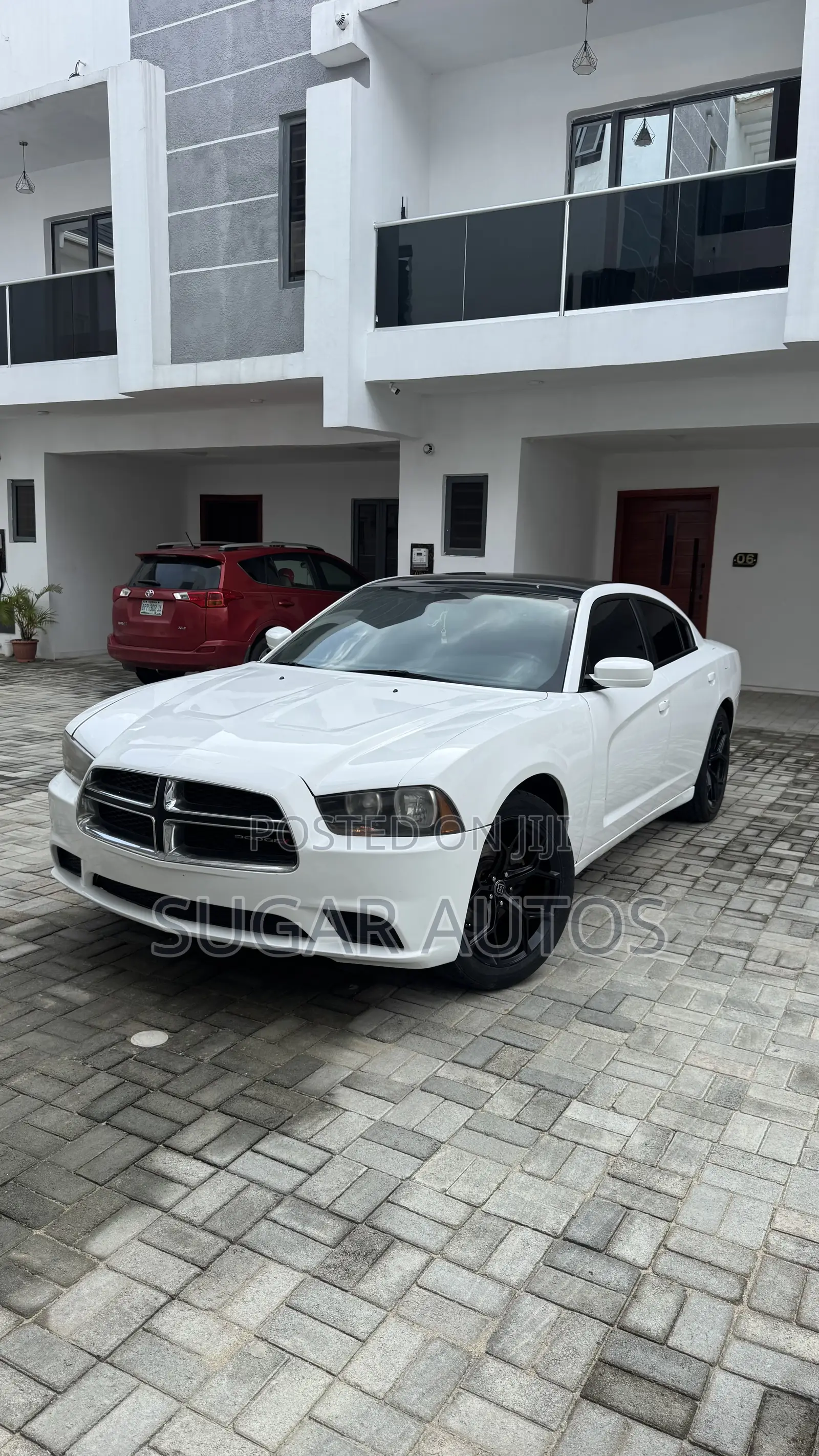 Dodge Charger SE 2013 White