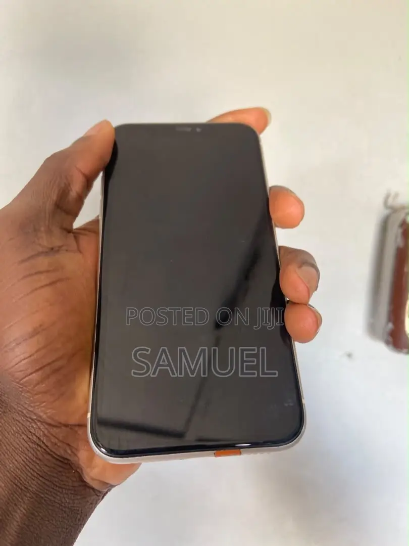 Apple iPhone 11 128 GB White