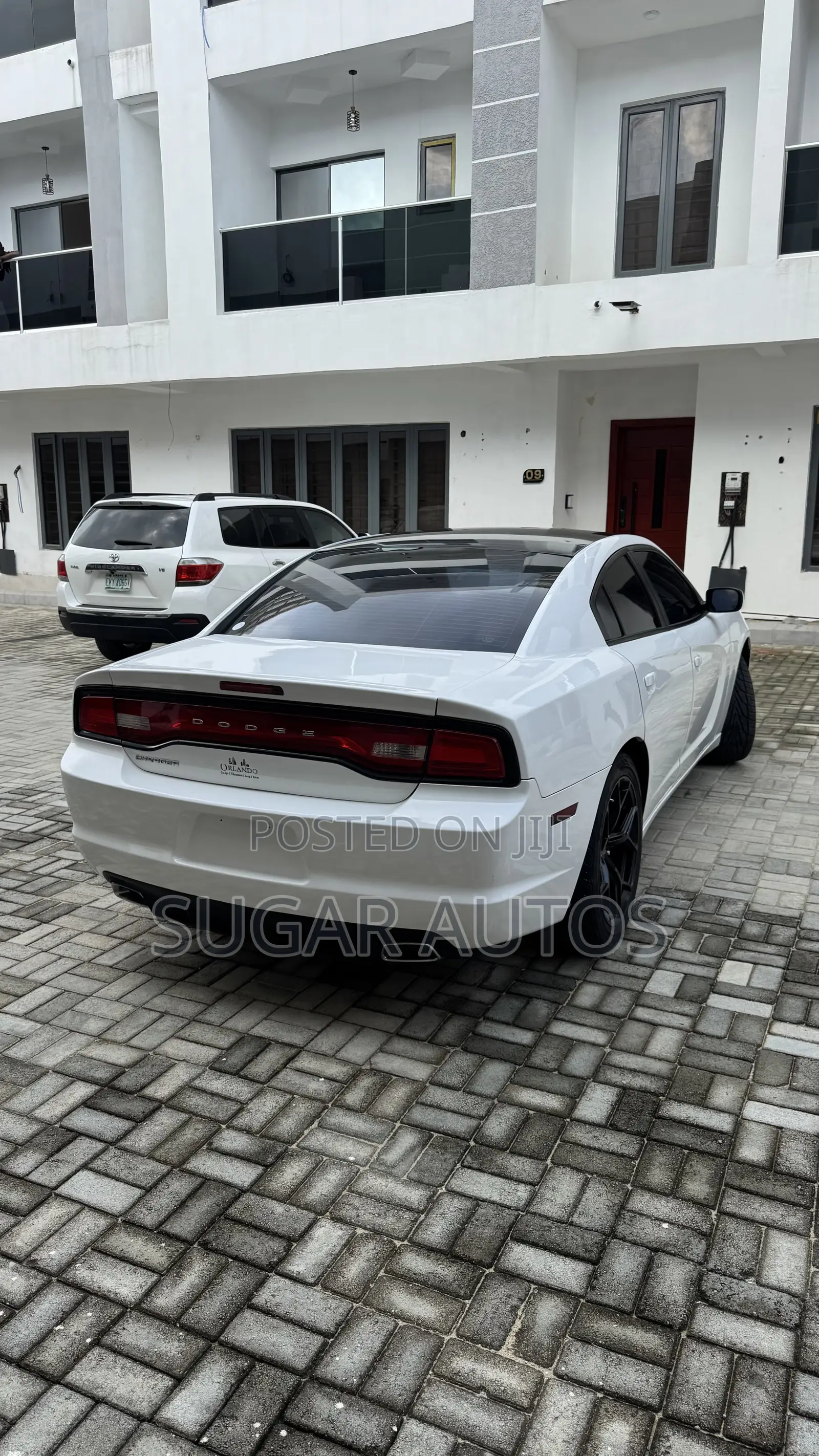 Dodge Charger SE 2013 White