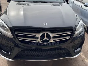 Mercedes-Benz GLE-Class 2018 Black