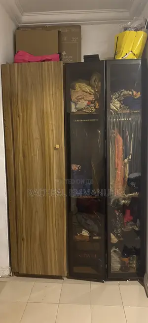 Big Brown Glass Wardrope