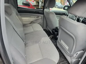 Toyota Tacoma 2012 Black