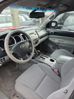 Toyota Tacoma 2011 Red