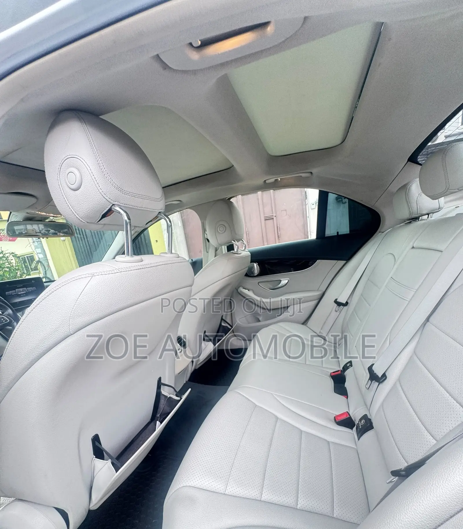 Mercedes-Benz C300 2016 Silver