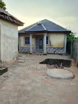 2bdrm Bungalow in Badagry / Badagry for sale
