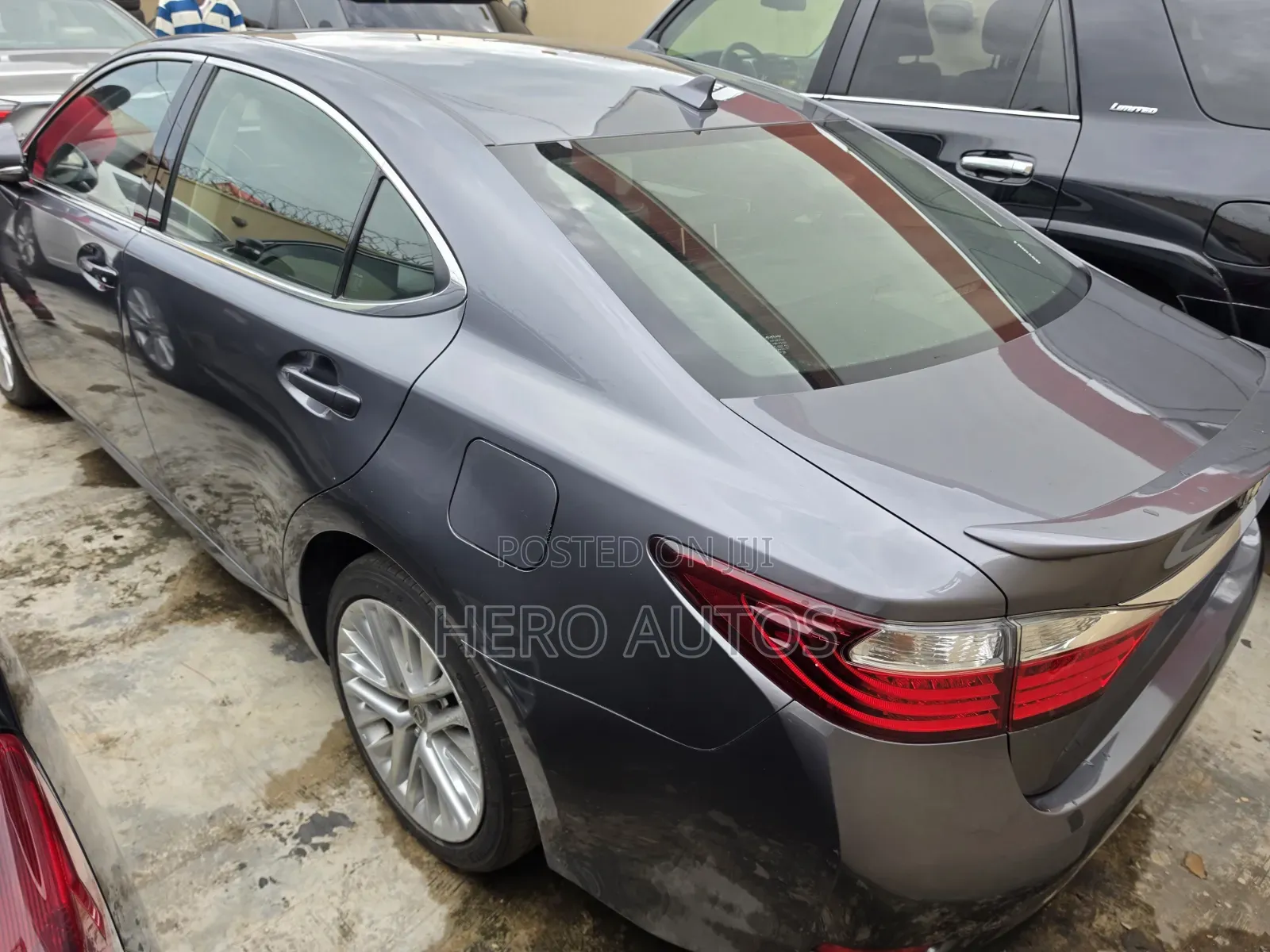 Lexus ES 2013 Gray