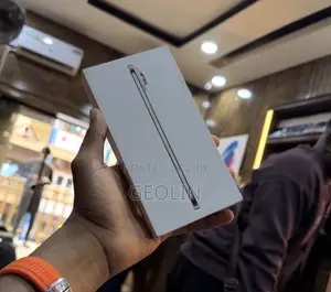 New Apple iPhone Air 256 GB Silver