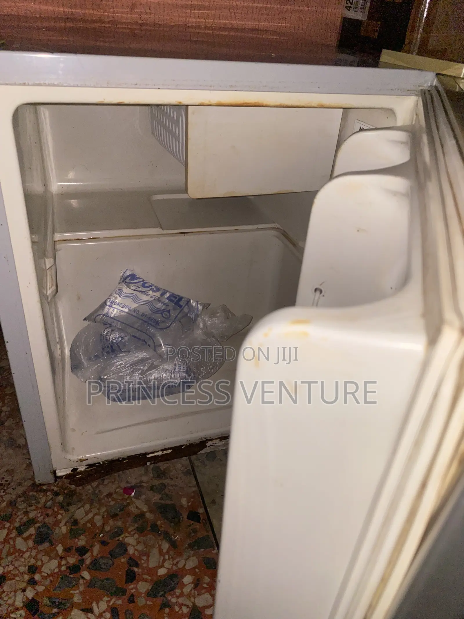 Table Fridge