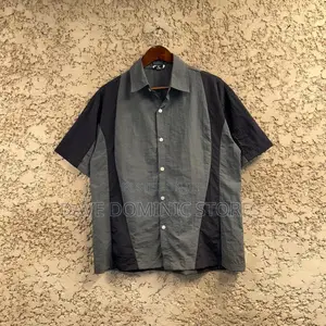 Original Quality Shortsleeved Shirt Available
