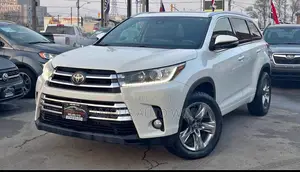 Toyota Highlander Limited Platinum 4x4 V6 (3.5L 6cyl 8A) 2018 White