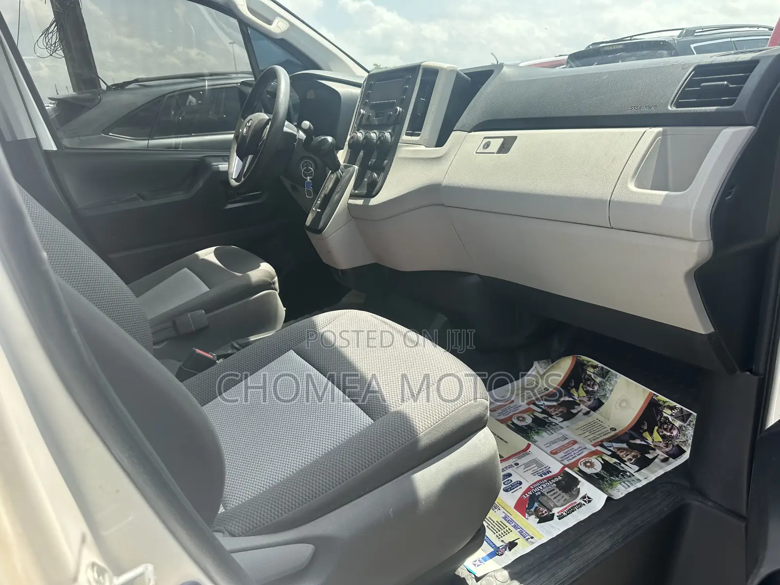 Toyota HiAce 2023 White