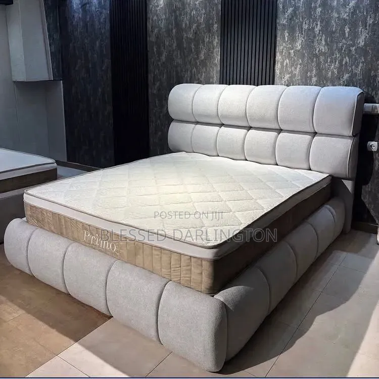 6/6 Fully Foam Paded Bubble Bedframe