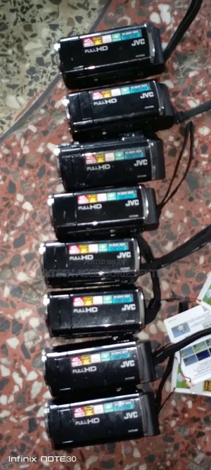 JVC Gz-E15rek Camcorder