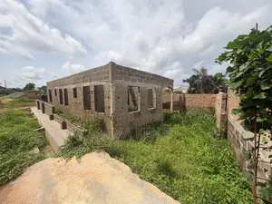 Uncompleted Duplex