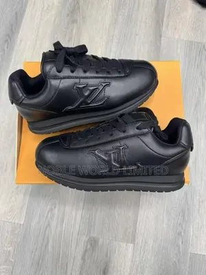 Louis Vuitton Premium Unisex Sneakers GFT 9n