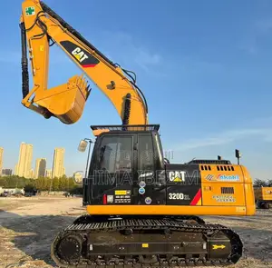 Cat Excavator 2006