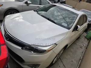 Toyota Avalon 2014 White