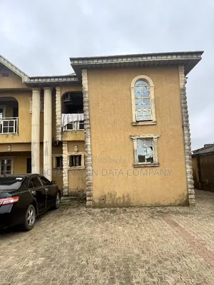 6bdrm Duplex in Olopa, Iju-Ishaga for sale