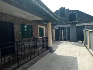 3bdrm Block of Flats in Akala Express for rent