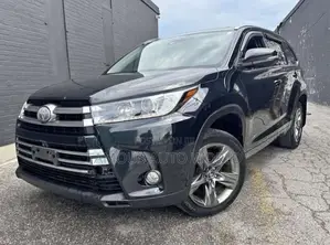 Toyota Highlander Limited Platinum 4x4 V6 (3.5L 6cyl 8A) 2017 Black
