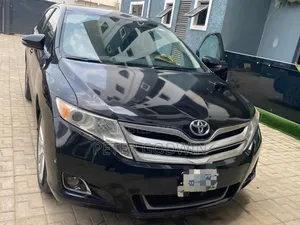 Toyota Avanza 2015 Black
