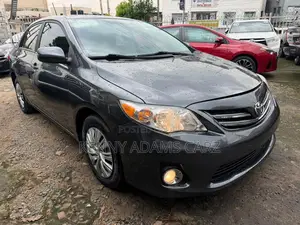 Toyota Corolla LE 4dr Sedan (1.8L 4cyl 4A) 2011 Gray