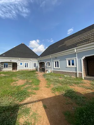 Furnished 5bdrm Bungalow in Get It Done 👍, Ilorin South for sale