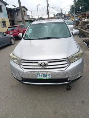 Toyota Highlander 2012 Silver