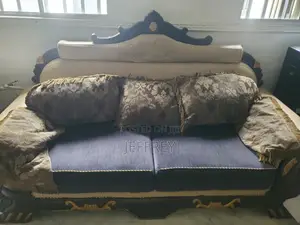 Full Set of Royal Chair