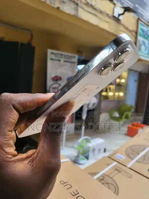 Apple iPhone 14 Pro Max 128 GB White