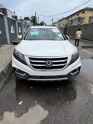 Honda Crosstour 2014 White