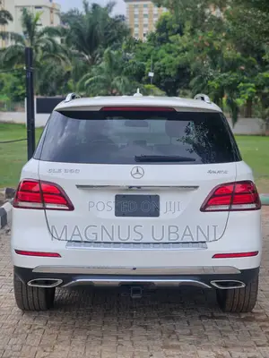 Mercedes-Benz GLE-Class GLE 350d 4MATIC 2016 White