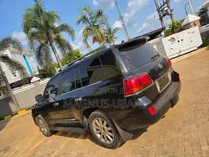 Lexus LX 570 2011 Black