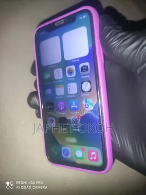 Apple iPhone X 64 GB White