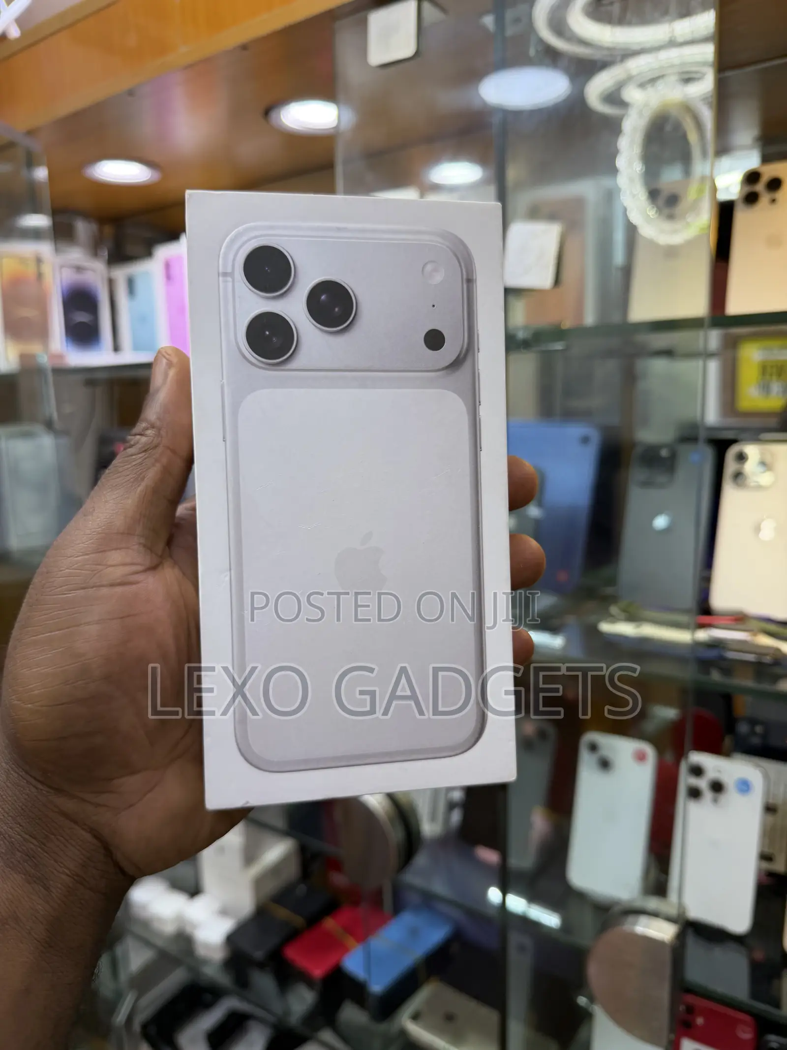New Apple iPhone 17 Pro Max 256 GB Silver