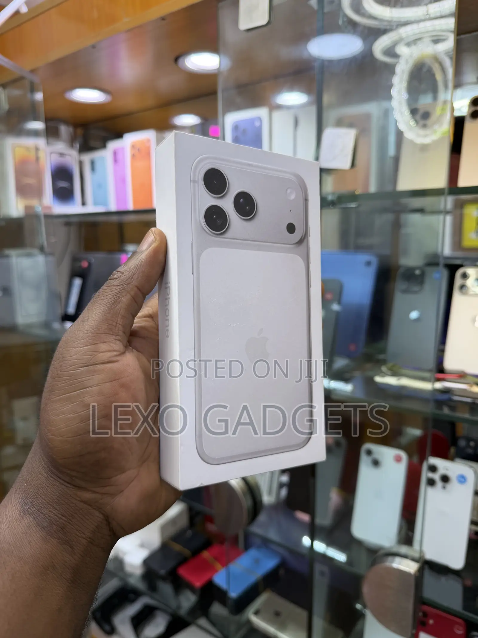 New Apple iPhone 17 Pro Max 256 GB Silver