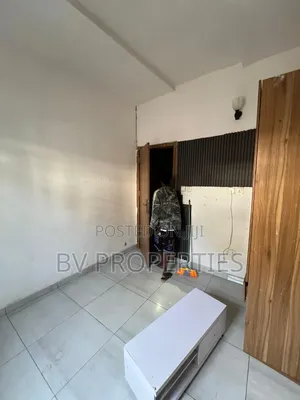 1bdrm Shared Apartment in Royal Pine Estate,, Lekki Phase 2 for rent