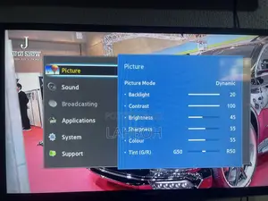 Clean Samsung 32 Inches Tv