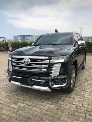 New Toyota Land Cruiser 2025 Black