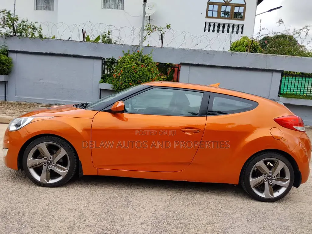 Hyundai Veloster 2013 Orange