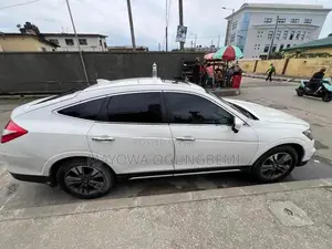 Honda Crosstour 2014 White