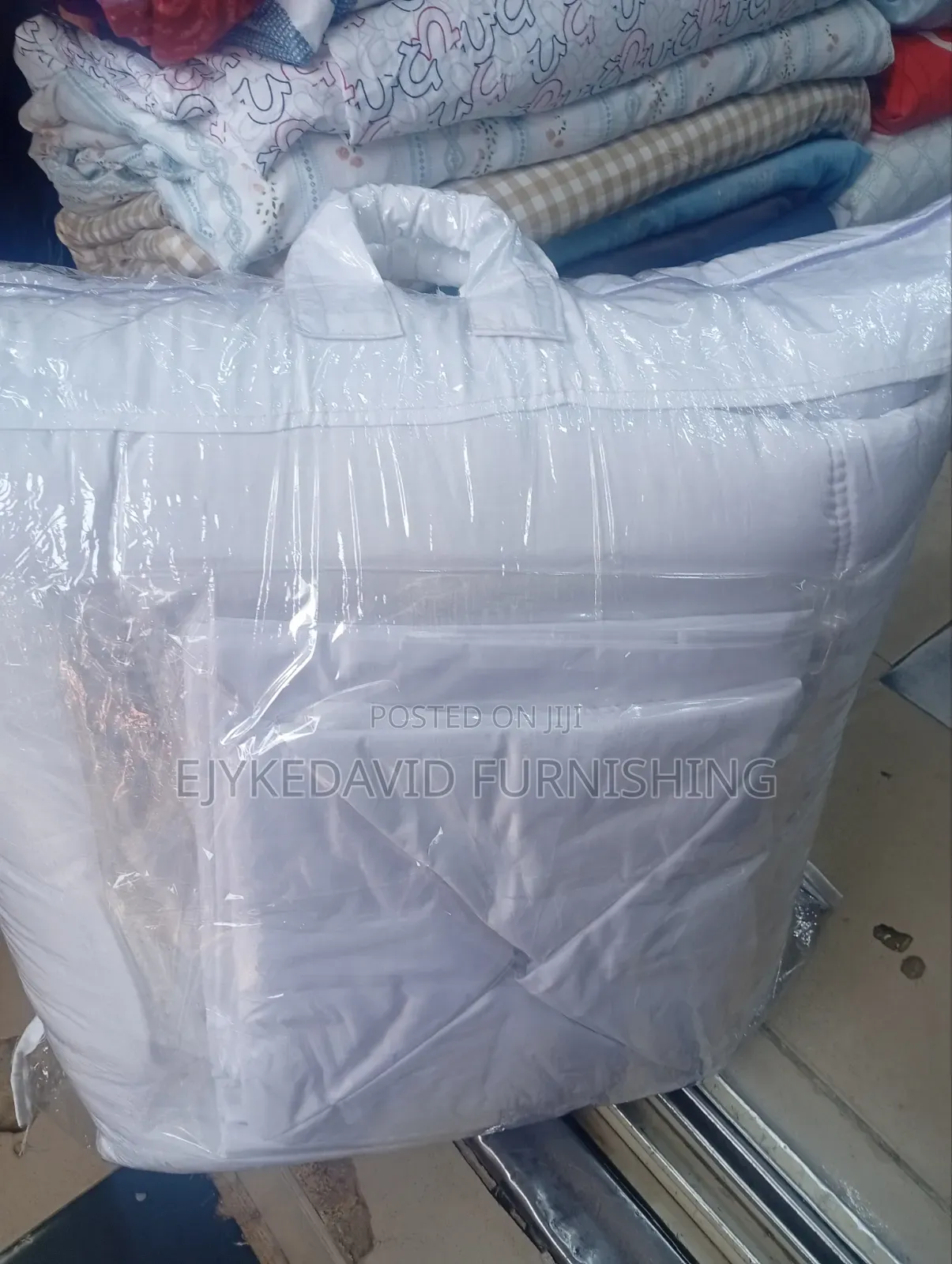 Bedspread, Duvet,Blinds and Curtains