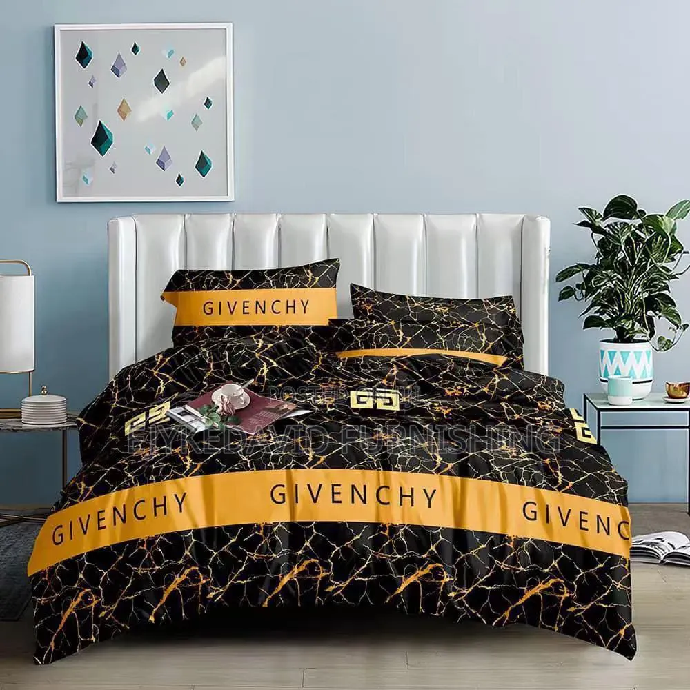Bedspread, Duvet,Blinds and Curtains