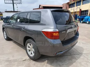 Toyota Highlander 2009 Gray