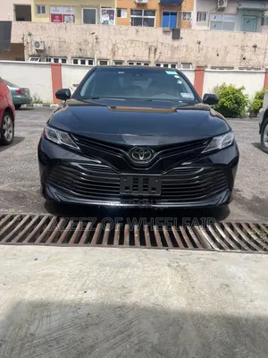 Toyota Camry LE (2.5L 4cyl 8A) 2019 Black
